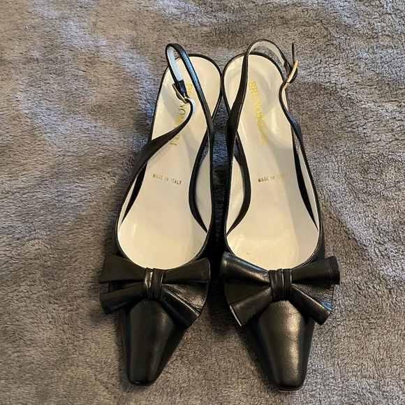 Brunomagli Womens Balck and White Kitten Heels - Picture 2 of 8